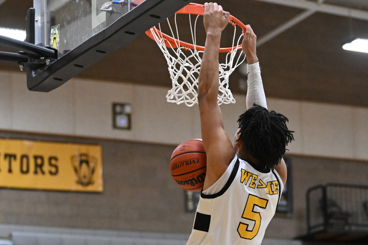 Roosevelt North Medford boys basketball Leon Neuschwander 6